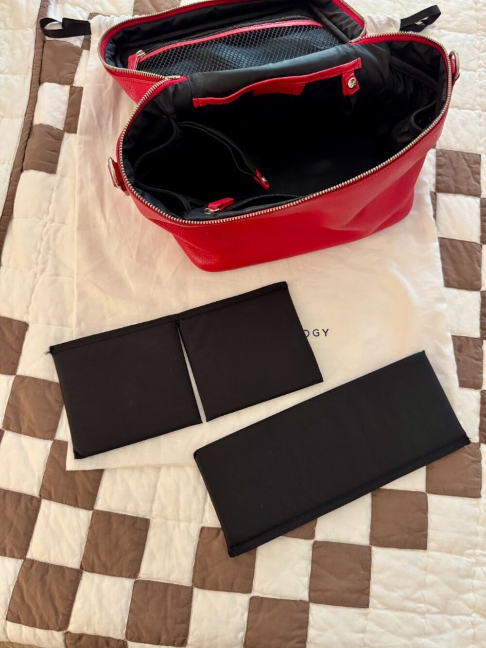Leatherology XL Train Case + Sport Strap - Picture 9 of 13